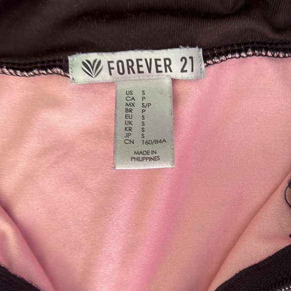 Forever 21 Ombré Top - Picture 2 of 2